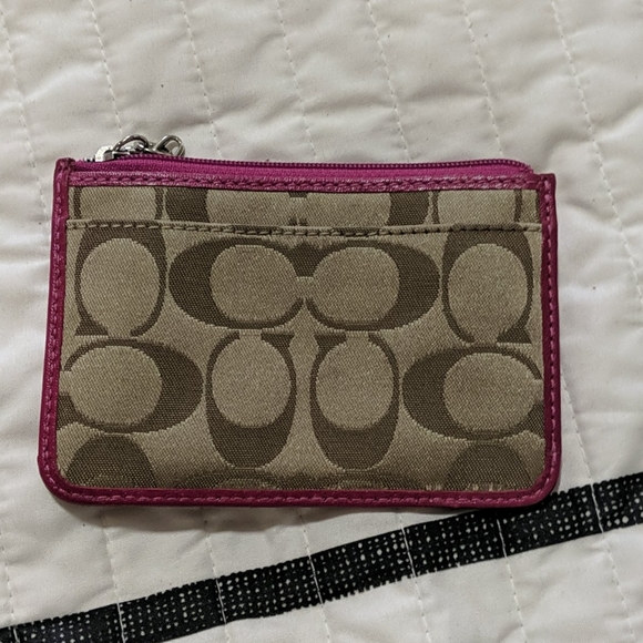Tiny coach wallet - Picture 2 of 2